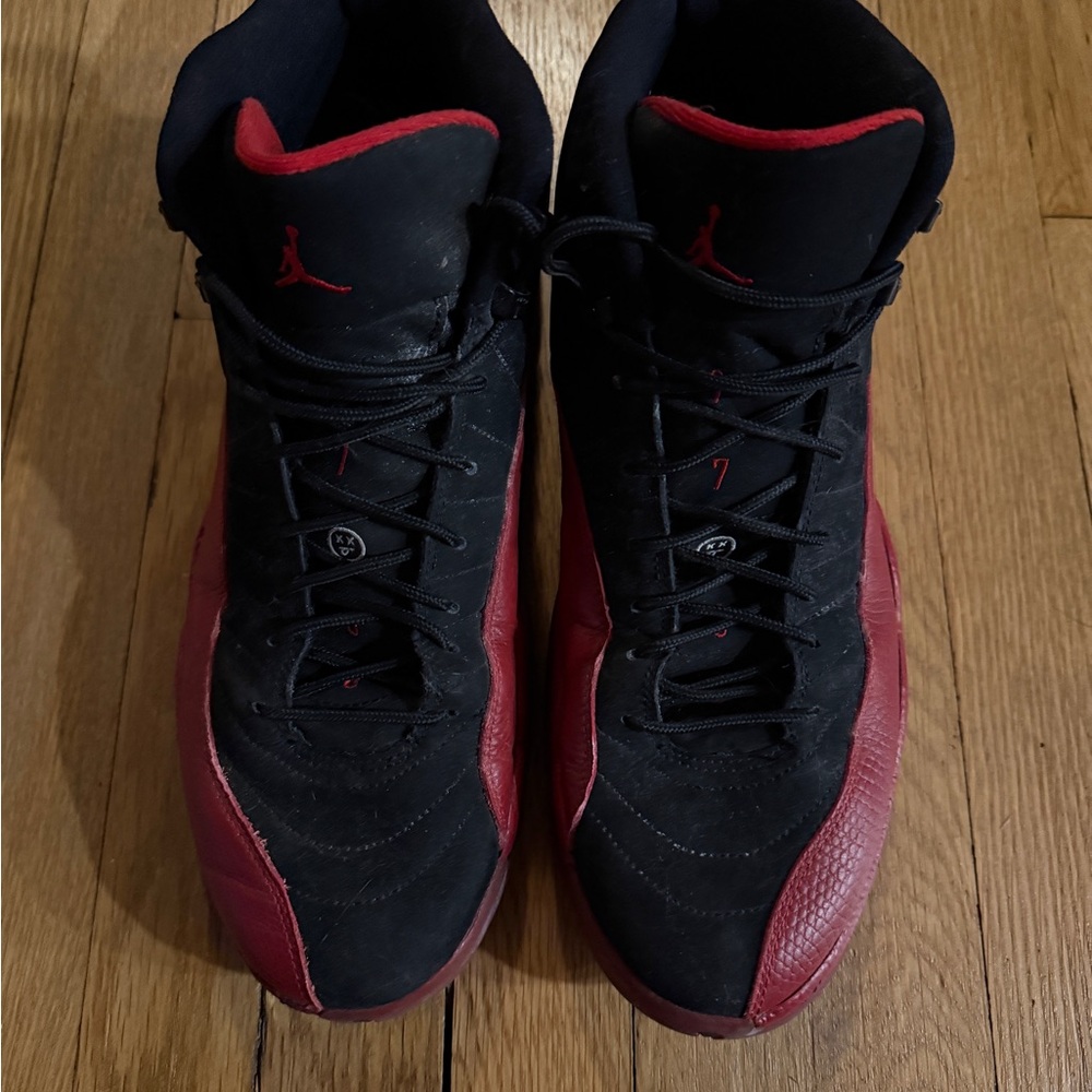 Vintage Jordan 12 Flu Game 2009 Sneakers